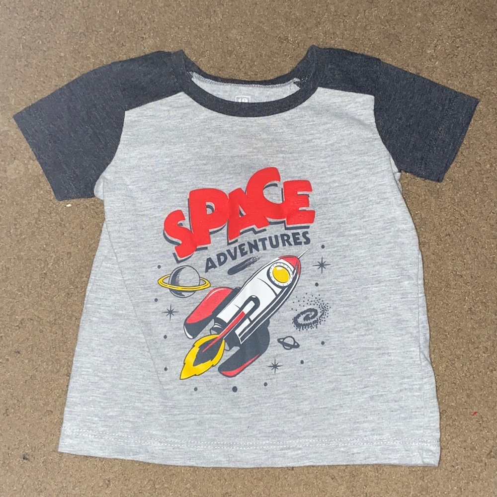 Regular short sleeve tee shirt